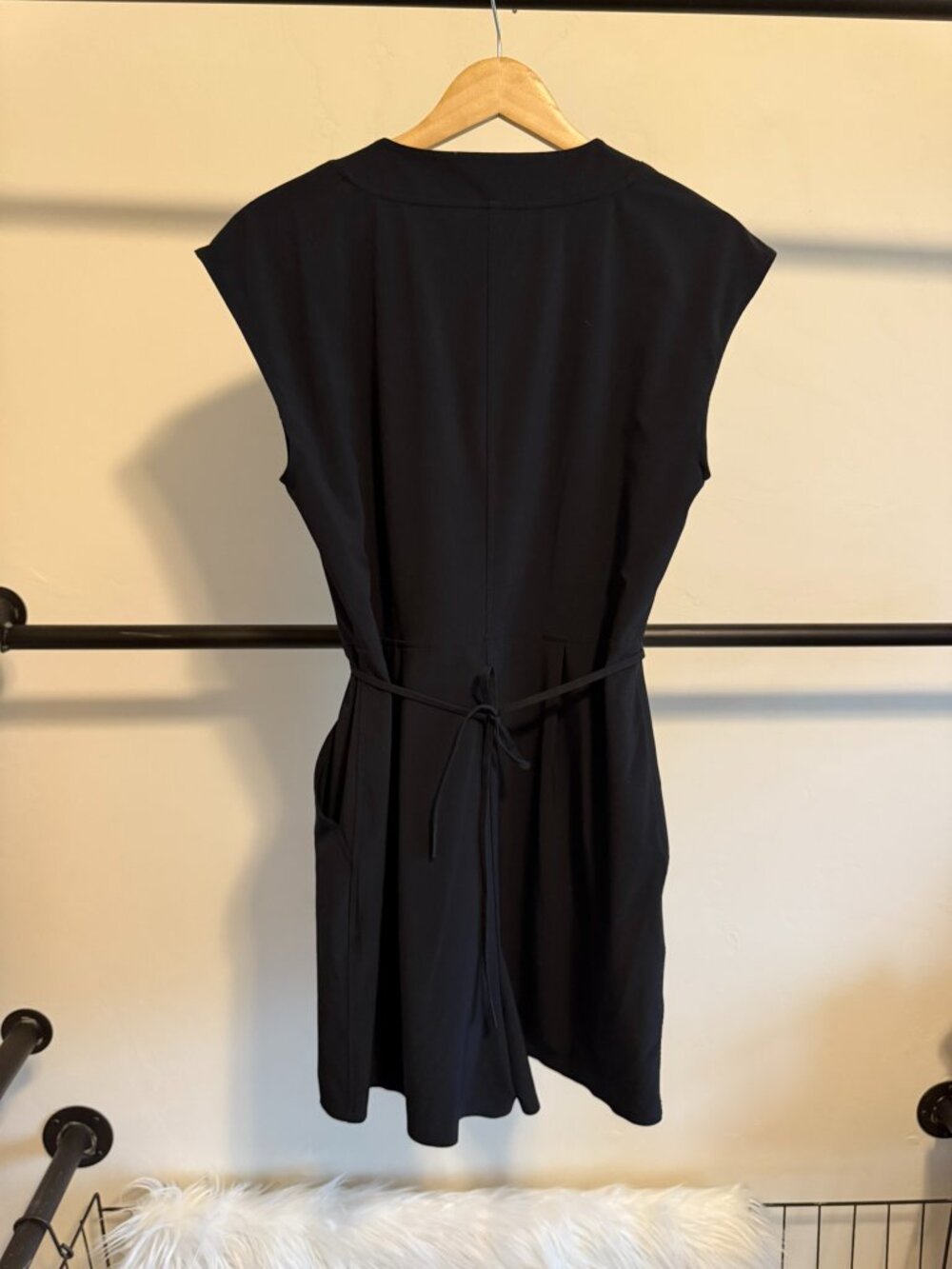 Athleta Marlow Featherweight Stretch Black Romper S - Picture 13 of 15